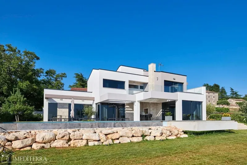 Beautiful Villa with a sea view, around Poreč, Istria – 3