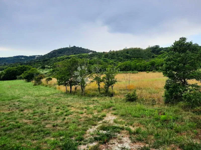 Działka Labin, 4.407m2 – 3