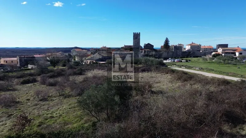 Poreč, surroundings, Large building plot with sea view – 2