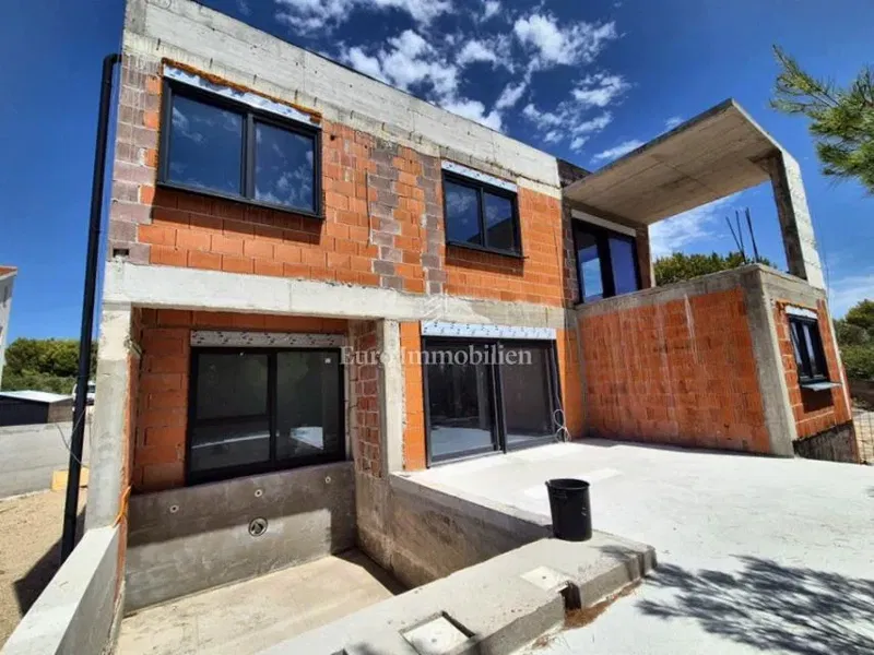 Villa moderna con piscina e vista mare - Jezera – 3