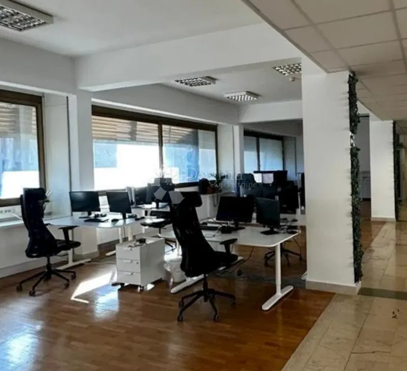Business premise Grad, Split, 244,14m2 – 3