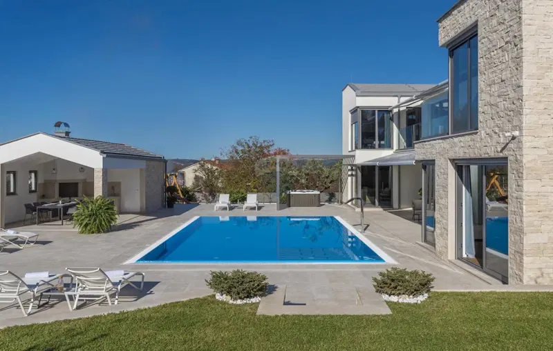 House Motovun, 400m2 – 3