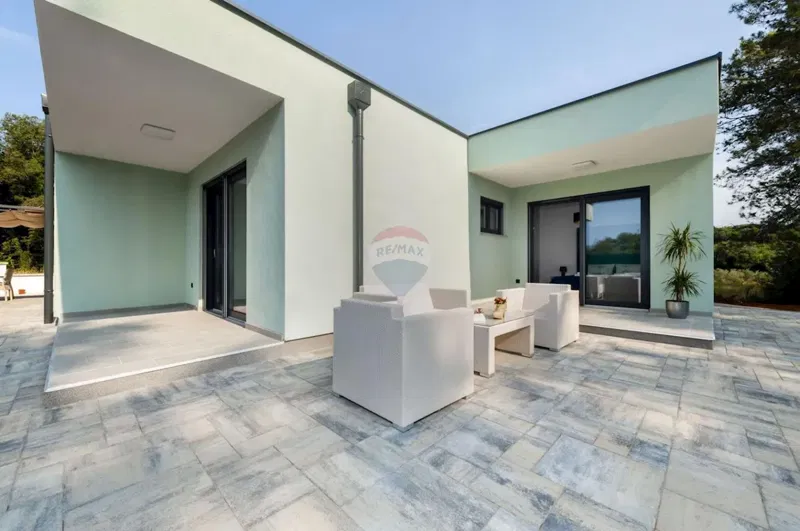 Dom Rovinj – 3