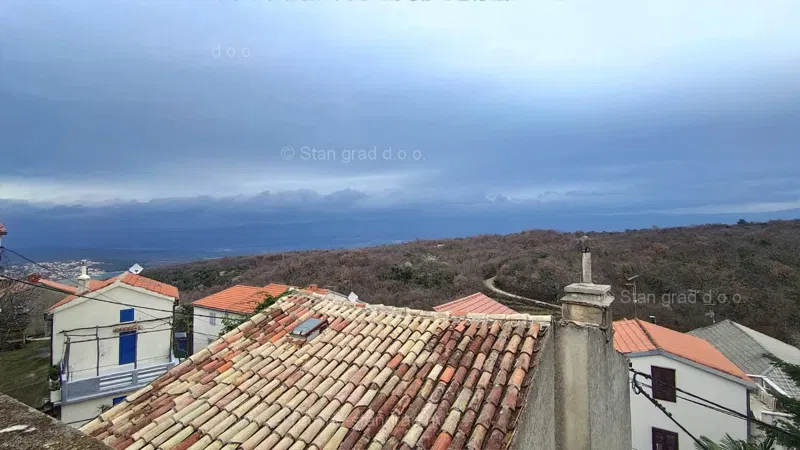 Dobrinj, centro, autentica casa in pietra con vista mare! – 2