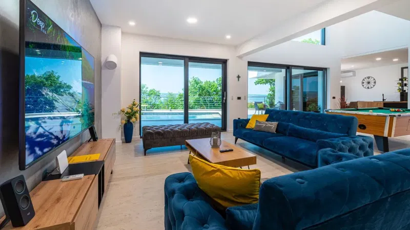 An exceptional villa with an open sea view – 2