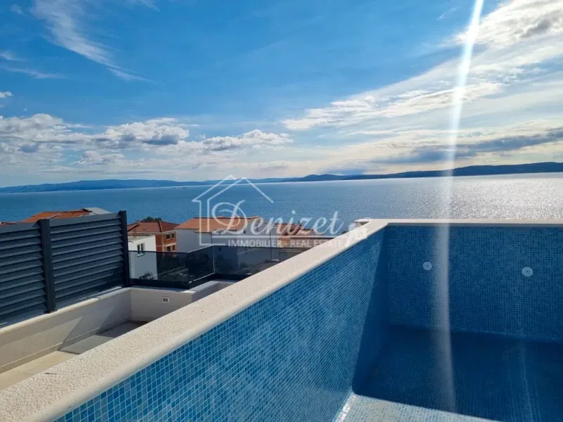 Čiovo, Okrug Gornji, Penthouse apartment with a roof terrace, swimming pool and beautiful sea view – 2