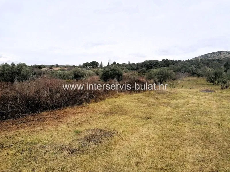 .::: Šibenik, agricultural land of 1,946sqm :::. – 3