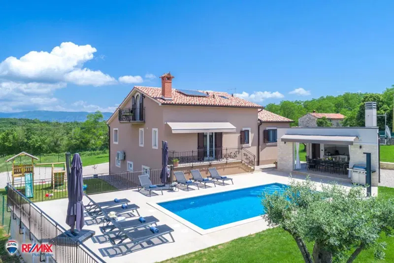 Dom Labin – 3