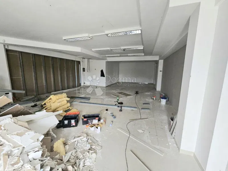 Business premise Monvidal, Pula, 130m2 – 3