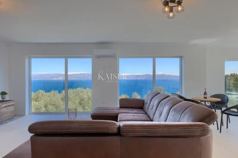 Rabac - luxusvilla a tengerrel a tenyerében, 200 m2 – 2
