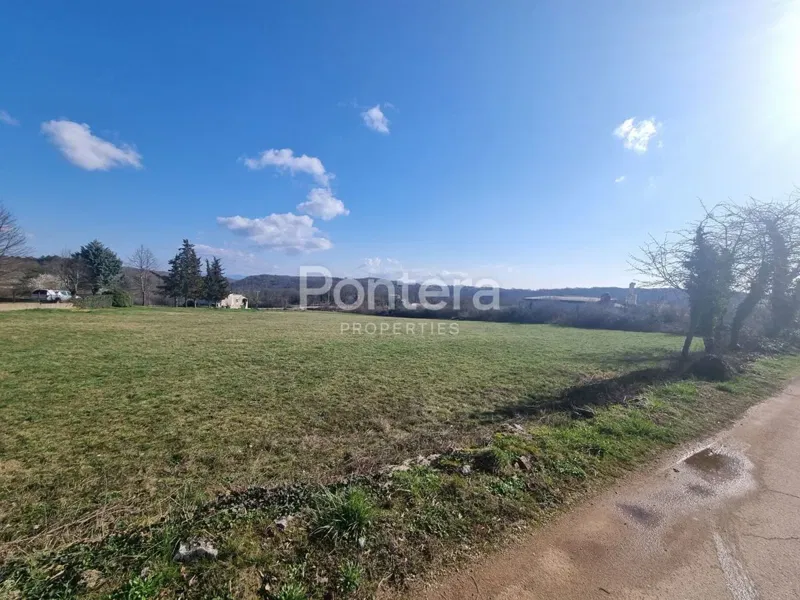 Działka Tinjan – 2