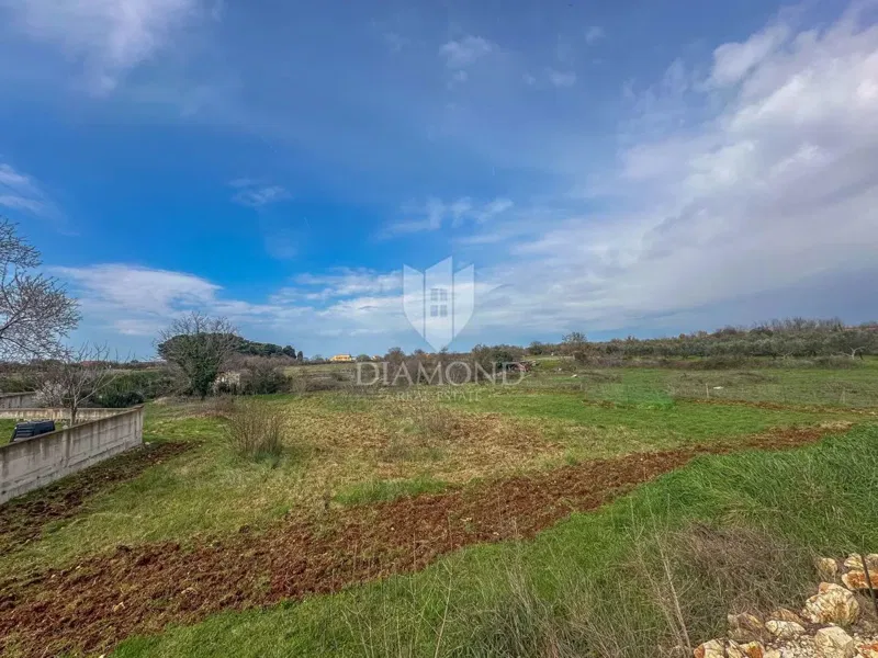 Vodnjan, spacious building plot – 2
