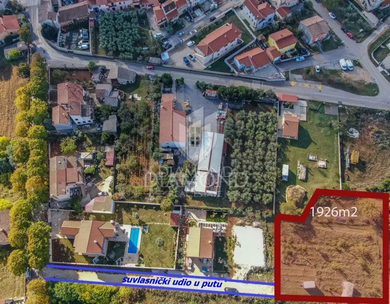 Vodnjan, spacious building plot – 3