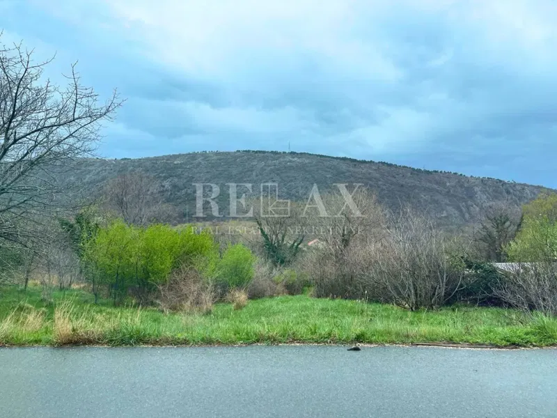Bribir - building plot by the road – 2