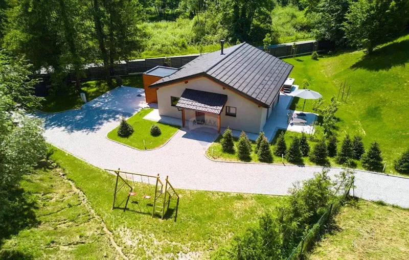 Trakoscan | Moderna vila 125 m2, jacuzzi in savna