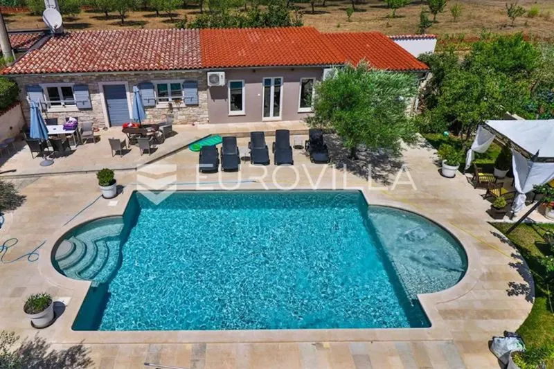 Casa Loborika – 2