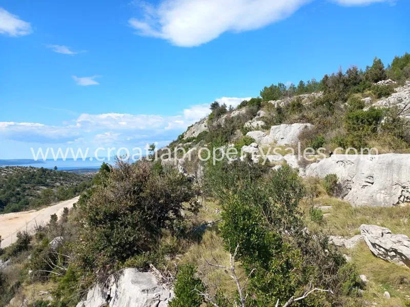 Terreno Brač – 2