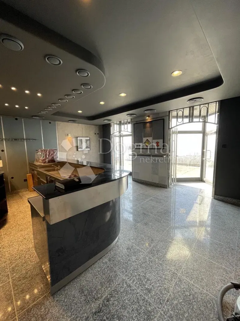 Locale commerciale Škurinje, Rijeka, 54m2 – 2
