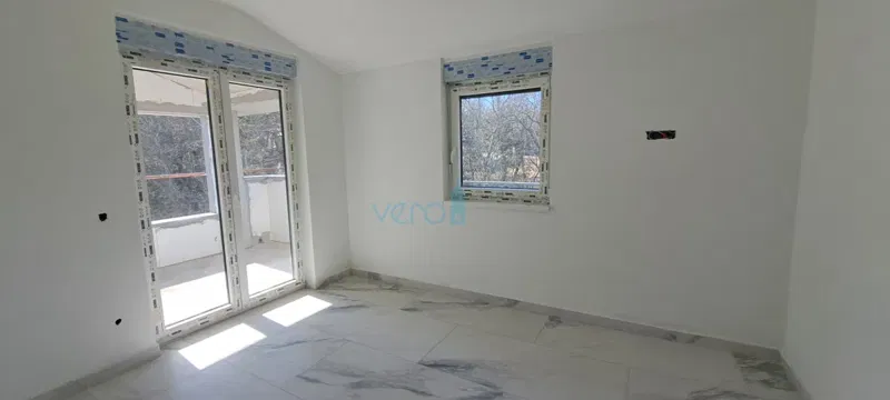 Uvala Soline, isola di Krk, dintorni, appartamento bilocale al 2° piano, terrazza, nuova costruzione, vendita – 2