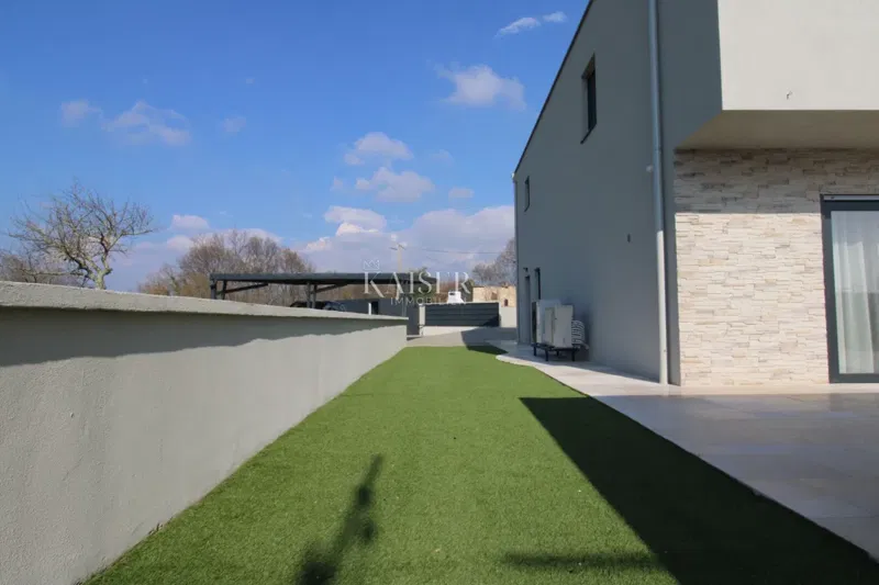 Isztria - Poreč, gyönyörű villa medencével, modern design. – 3