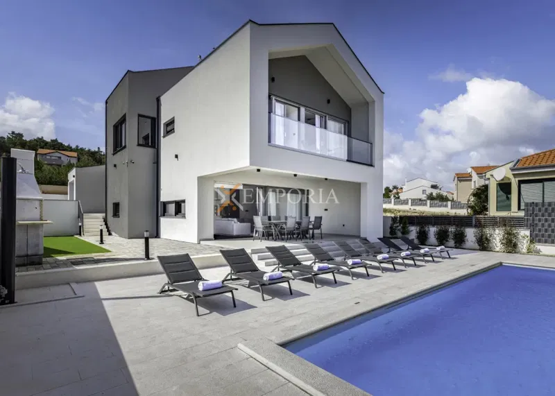 Nuova villa di lusso con piscina in prima fila sul mare, Pridraga – 3