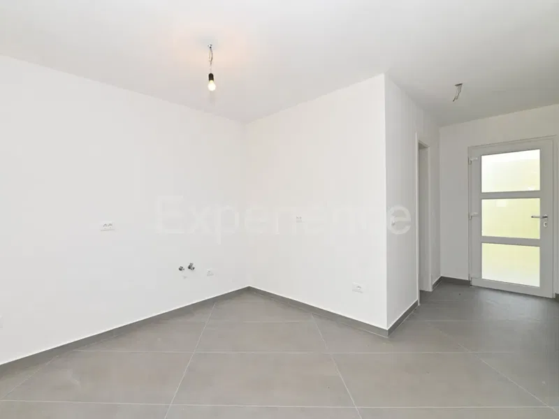 Savudrija - a circa 500 m dalla spiaggia, appartamento con garage, 1. piano – 3
