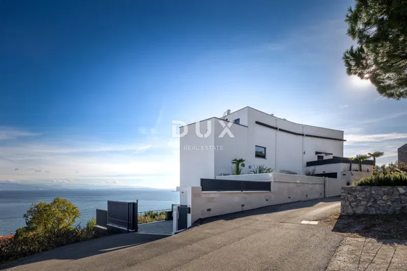 Opatija, centrum, piętro, 294 m2, panoramiczny widok na morze – 2