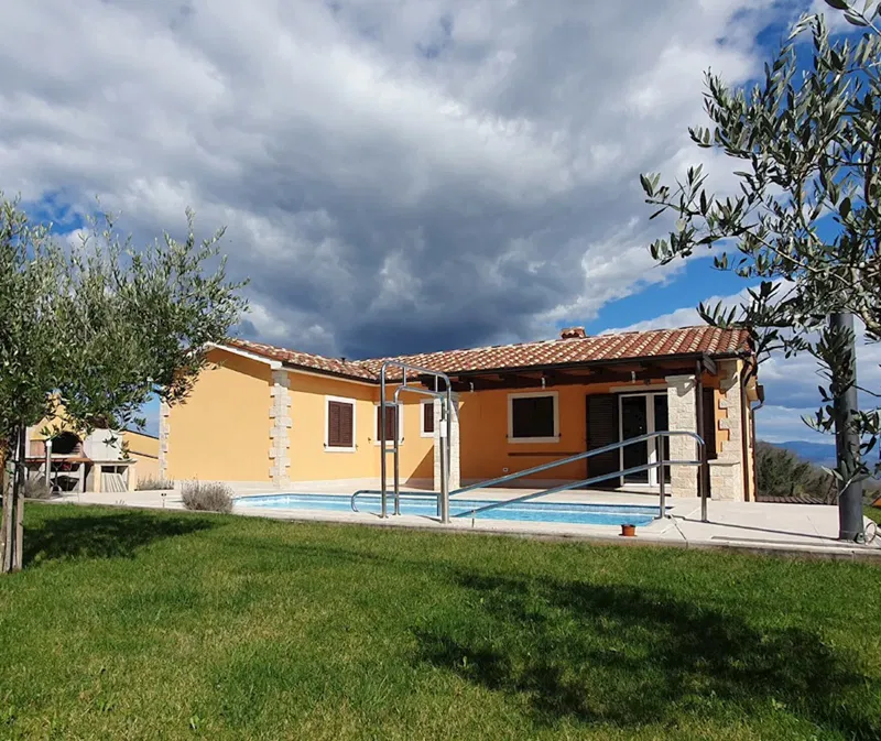 KOP-739, VIŽINADA, casa indipendente su una collina con vista panoramica – 2