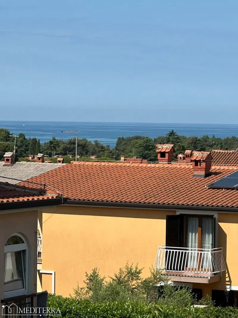 Appartamento al 2° piano con bellissima vista sul mare, Cittanova, Istria – 2