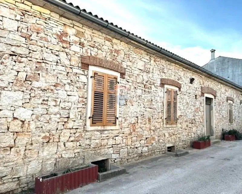 House Bale, 550m2 – 3