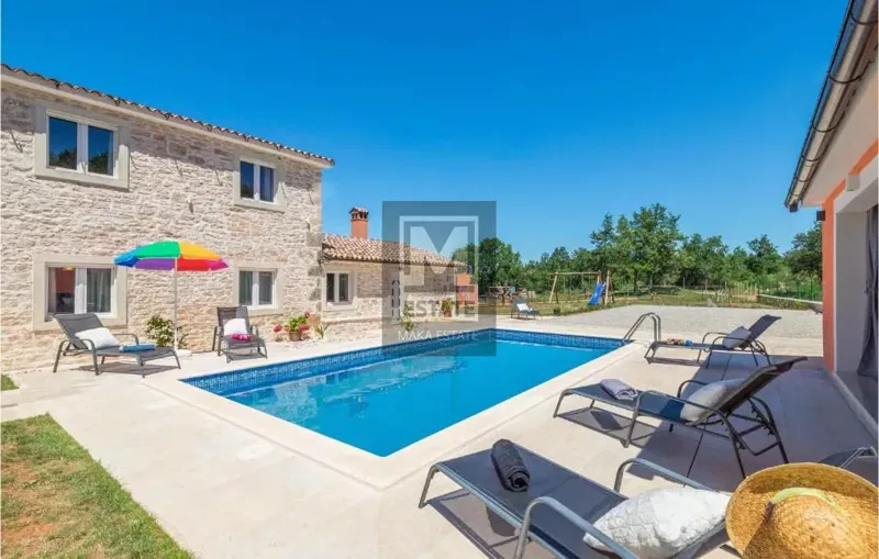 Parenzo, dintorni, Casa in pietra ristrutturata ai margini del villaggio – 3