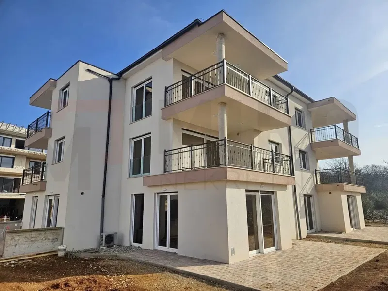 Appartamento Njivice – 2