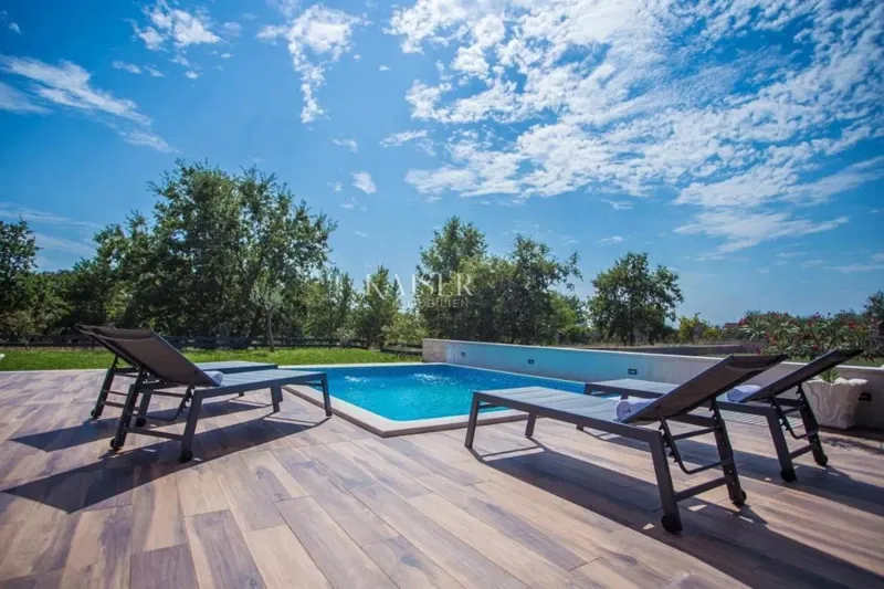 Istria - Poreč, charming one-story house with swimming pool – 3