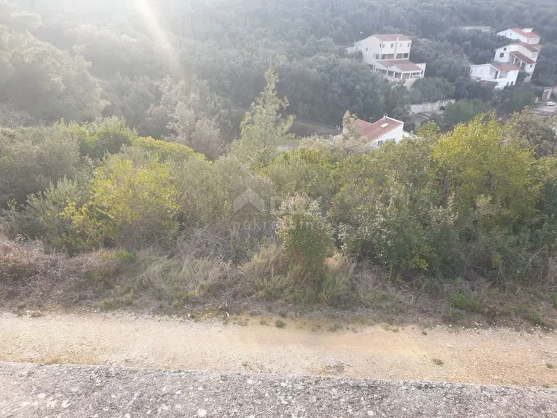 DUGI OTOK, SAVAR - Building plot 20 m from the sea – 2