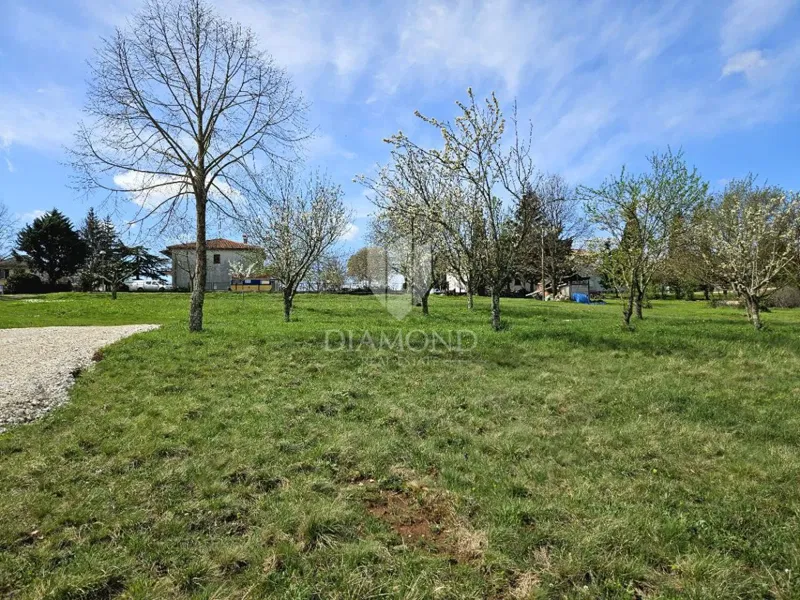 Land Poreč, 1.058m2 – 3