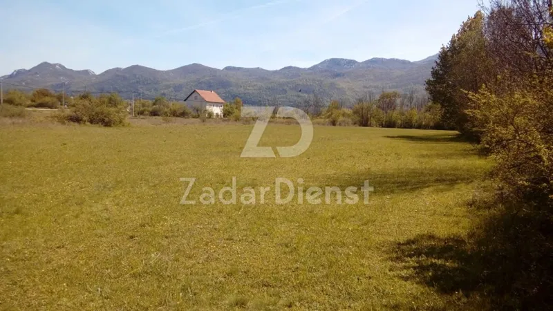 Zemljišče Gračac – 3