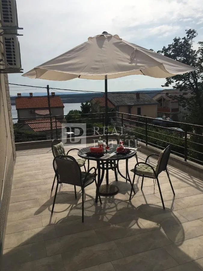 JADRANOVO - kuća s pet apartmana u blizini mora – 2