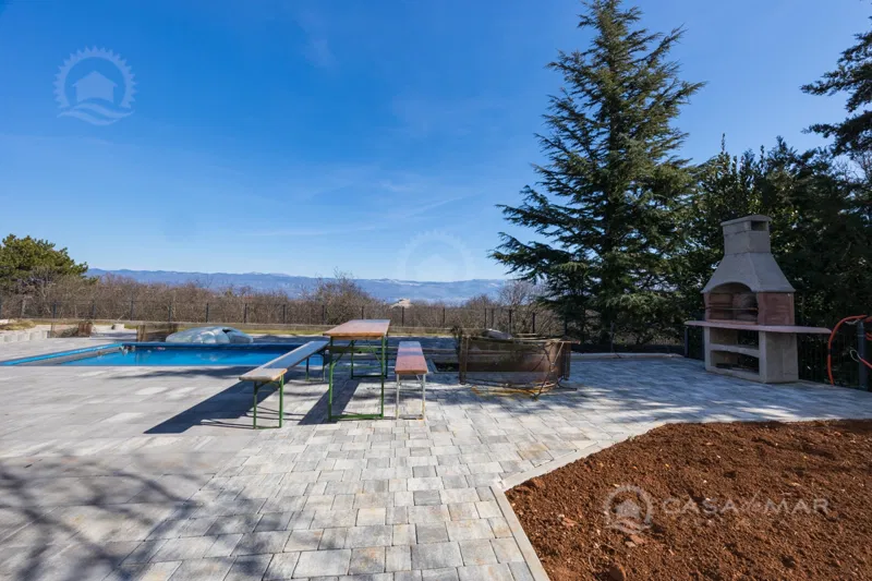 Haus mit Pool in toller Lage mit Panoramablick! – 3