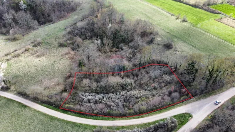Terreno edificabile Žminj, 2.204m2 – 3