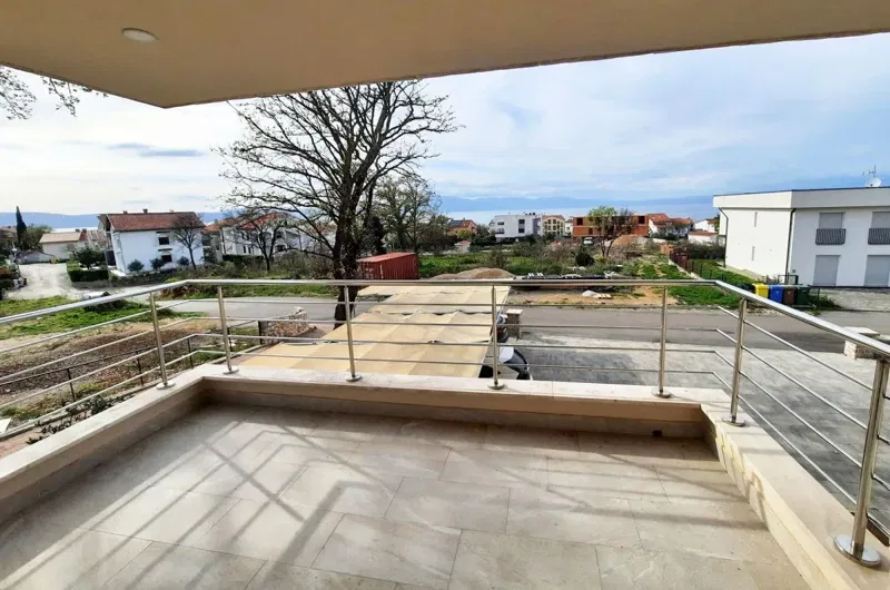 Appartamento, per la vendita, Njivice, Croazia, 73 m2, 350.000,00 EUR – 3