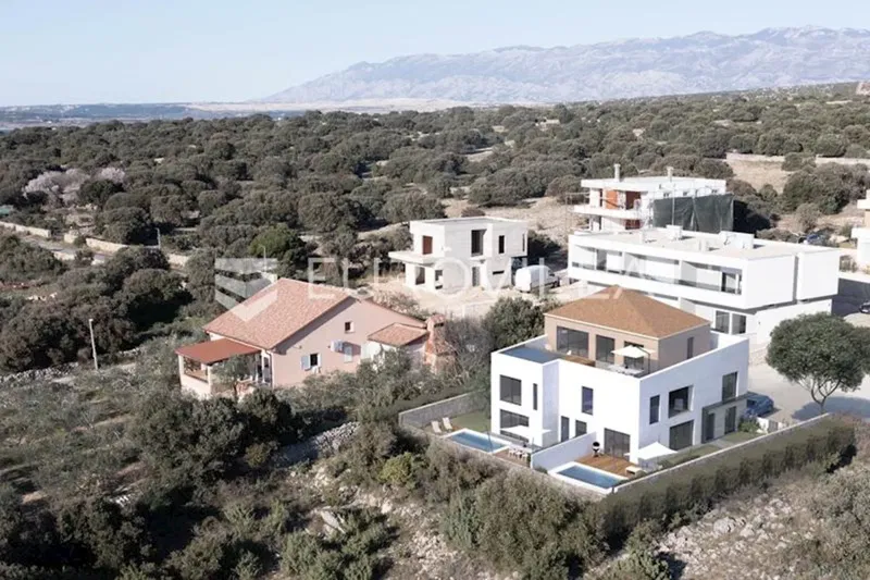 Pag, Mandre, two-room apartment on the ground floor with a swimming pool, net usable area 104,05 m² – 2
