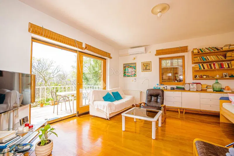 House Kostrena, 330m2 – 2
