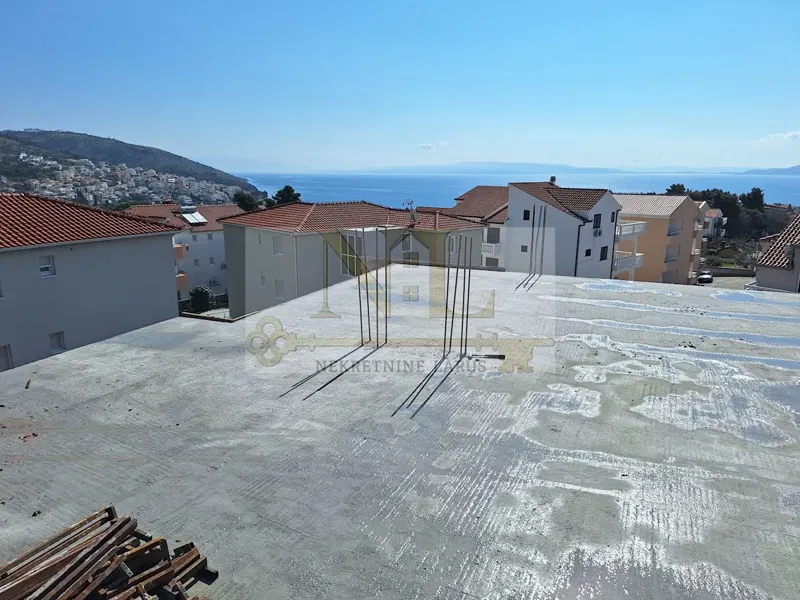Penthouse with roof terrace S3, 500 m from the sea – 2