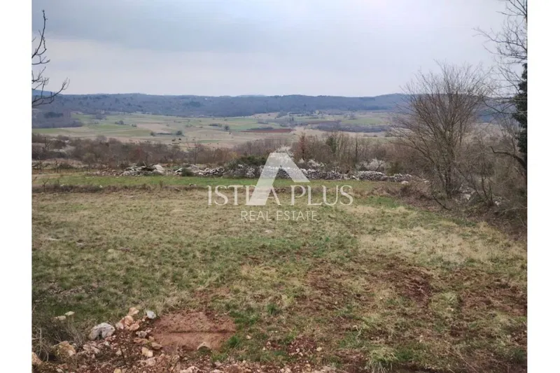 Grisignana, terreno edificabile 1153m2 con vista panoramica sulla natura – 2