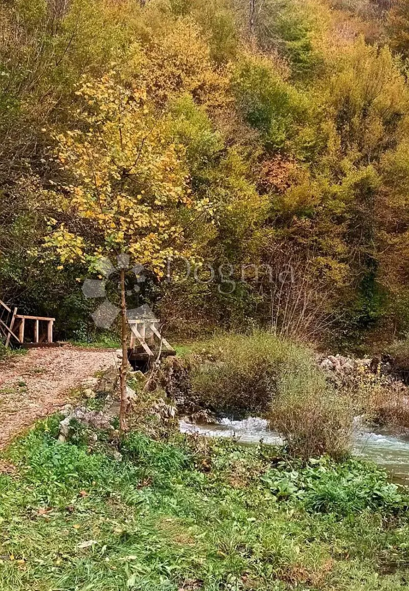 Föld Vitunj, Ogulin, 3.600m2 – 3