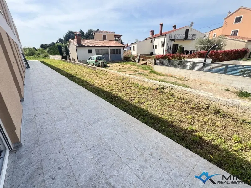 Appartamento di nuova costruzione con giardino a Tar (2) – 2