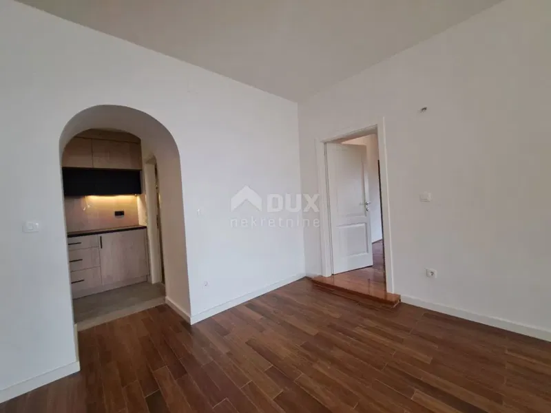 OPATIJA, KÖZPONT - 108 m2-es apartman a központban, második sorban a tenger felé, garázzsal és három parkolóhellyel – 3