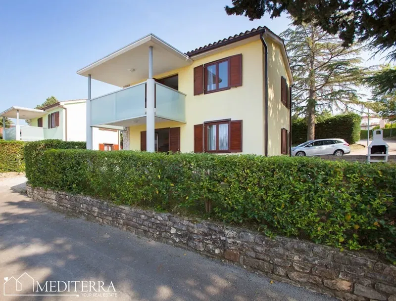 House 50m from the sea in a great location, Novigrad, Istria – 2