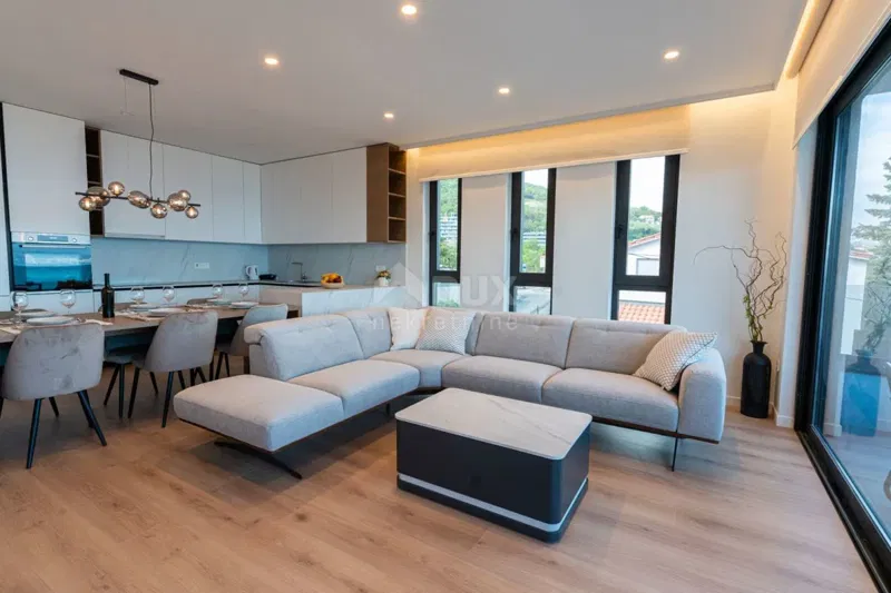 OPATIJA, KÖZPONT - 130m2-es lakás kiadó egy új épületben medencével és garázzsal Opatija központjában – 3