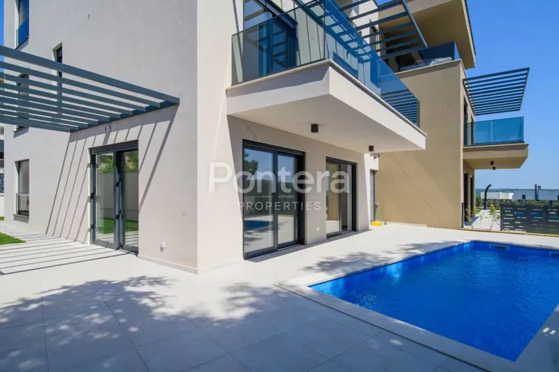 Appartamento/appartamento Poreč, 152,13m2 – 2
